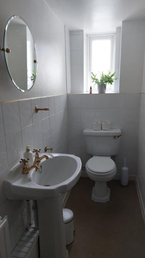 Bed and Breakfast Aroha Glastonbury Zewnętrze zdjęcie